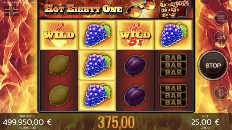 Hot Eighty One - sessione principale, rulli con puntata e pannello di controllo